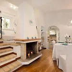 - Sofia * Вилласимиус